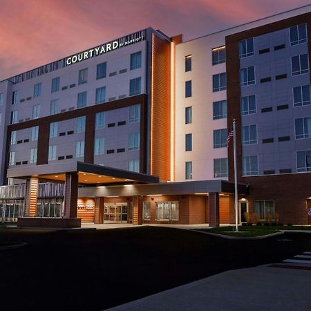 Courtyard By Marriott Indianapolis Фішерс Екстер'єр фото